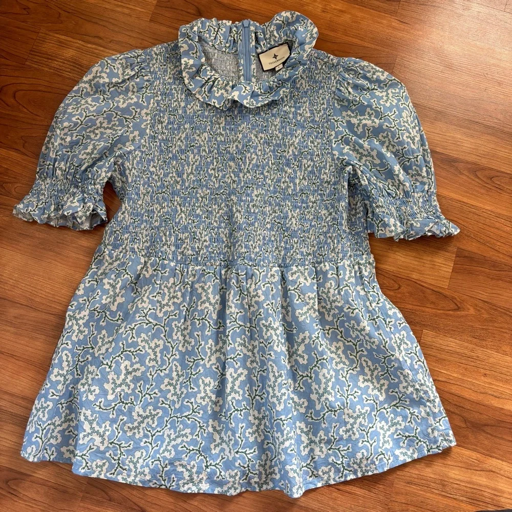 Tuckernuck Blue Smocked Puff-Sleeve Floral Top